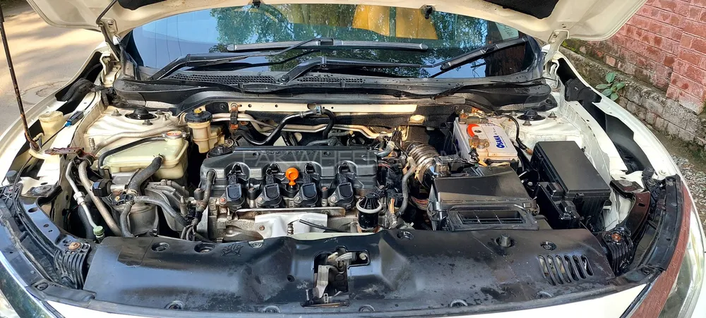 Honda Civic 2018 for Sale in Lahore Image-1