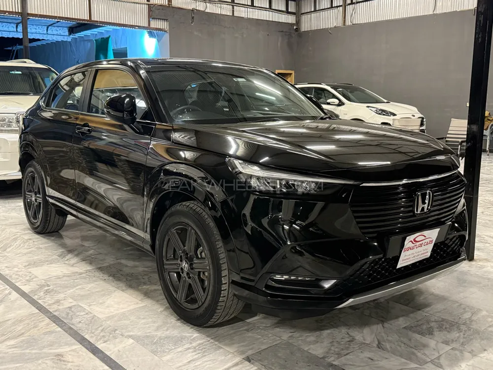 Honda HR-V 2025 for Sale in Islamabad Image-1