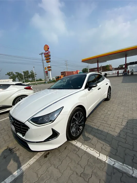 Hyundai Sonata 2022 for Sale in Lahore Image-1