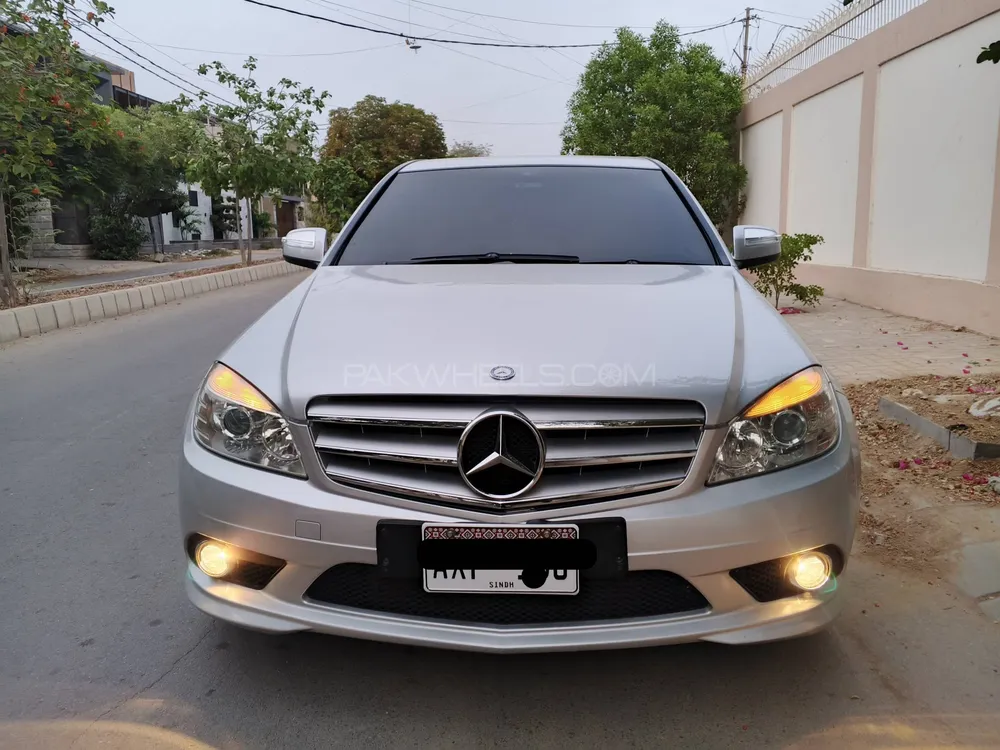 Mercedes Benz C Class 2007 for Sale in Karachi Image-1