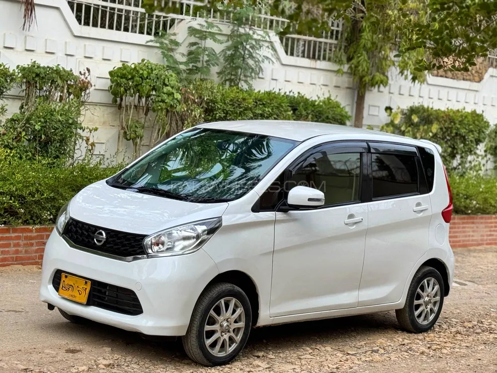 Nissan Dayz 2013 for Sale in Karachi Image-1