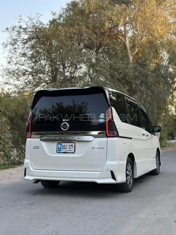 Nissan Serena 2018 for Sale in Peshawar Nissan Serena 2018 for Sale in Peshawar Image-17