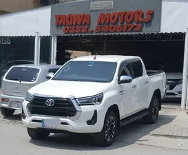 Toyota Hilux Revo V Automatic 2.8 2021 for Sale