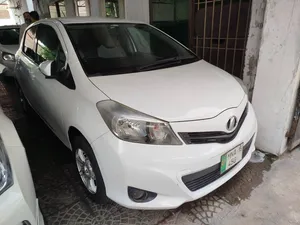 Toyota Vitz F 1.0 2011 for Sale