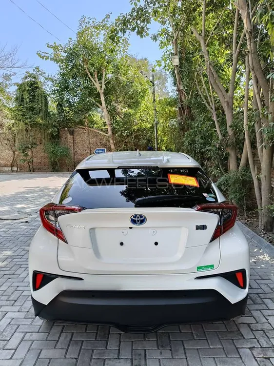 Toyota C-HR 2019 for Sale in Faisalabad Image-1