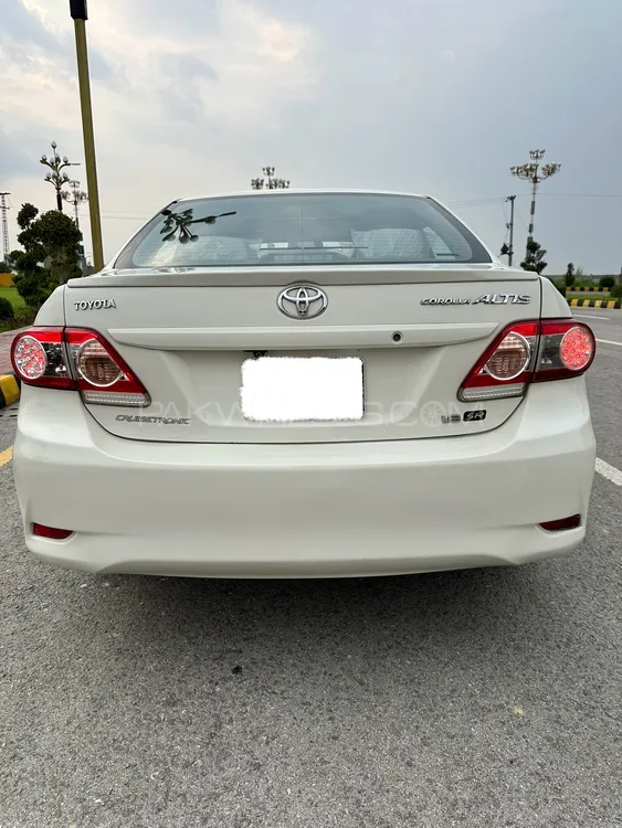 Toyota Corolla 2013 for Sale in Islamabad Image-1