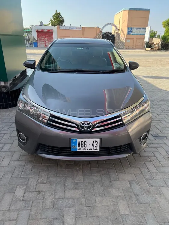 Toyota Corolla 2016 for Sale in Islamabad Image-1