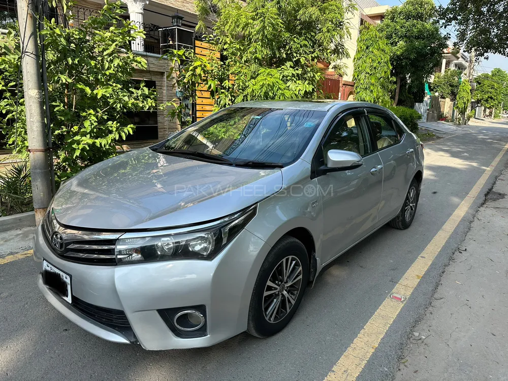 Toyota Corolla 2017 for Sale in Lahore Image-1