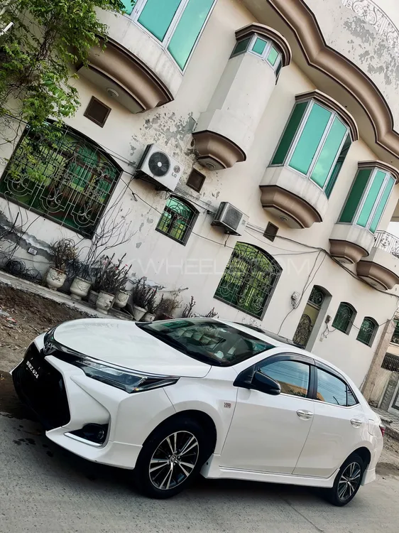 Toyota Corolla 2021 for Sale in Gujranwala Image-1