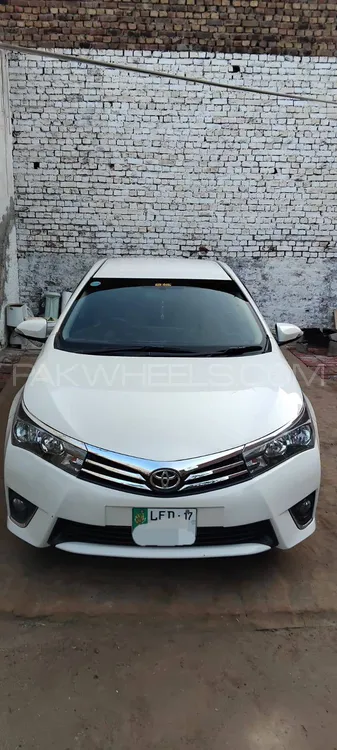 Toyota Corolla 2017 for Sale in Sargodha Image-1
