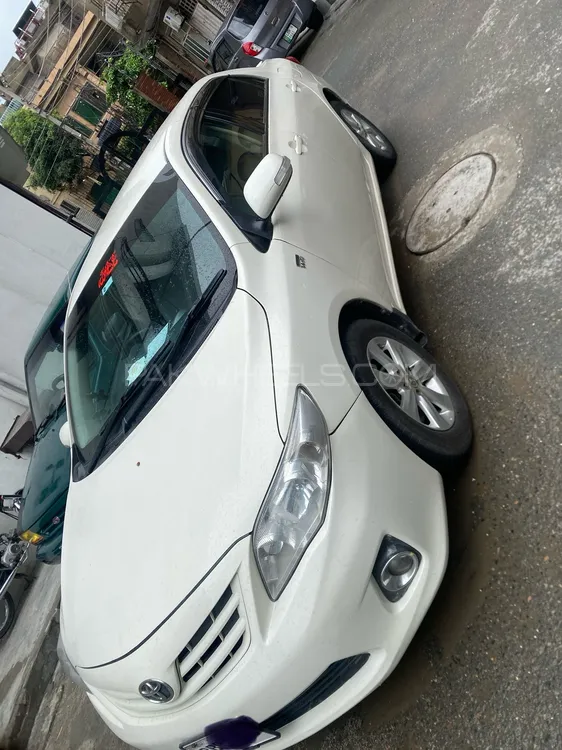 Toyota Corolla 2014 for Sale in Lahore Image-1