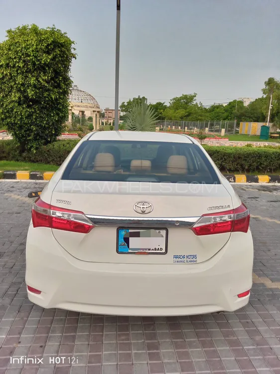 Toyota Corolla 2015 for Sale in Islamabad Image-1