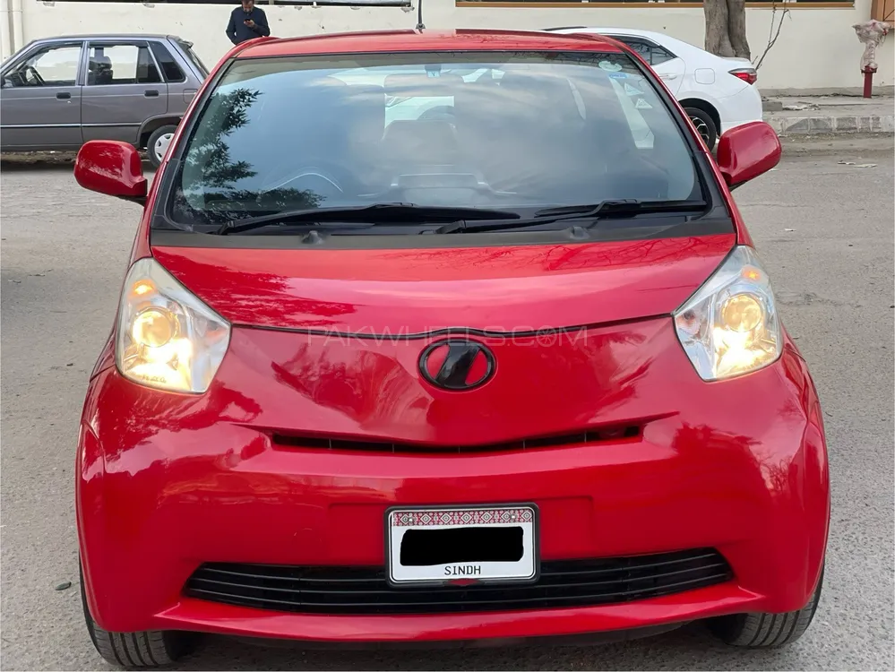 Toyota iQ 2009 for Sale in Islamabad Image-1