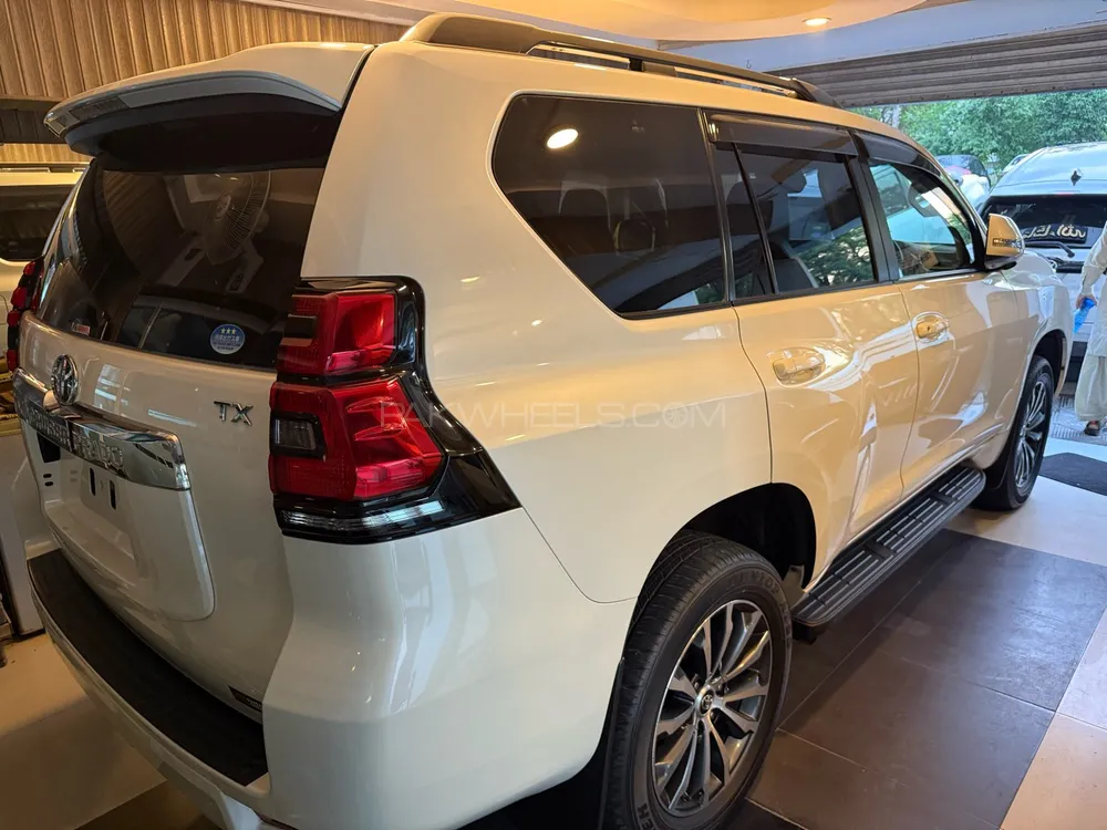 Toyota Prado 2019 for Sale in Islamabad Toyota Prado 2019 for Sale in Islamabad Image-4