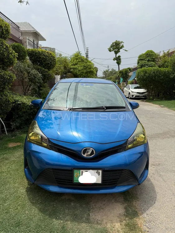 Toyota Vitz 2015 for Sale in Lahore Image-1