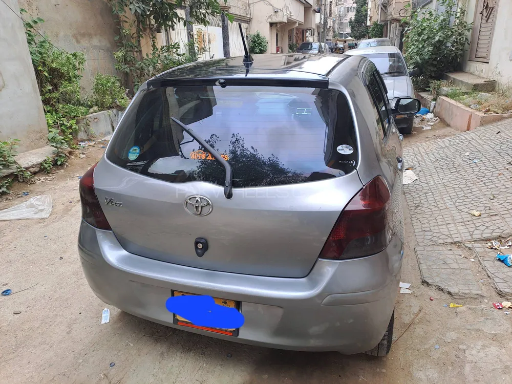 Toyota Vitz 2008 for Sale in Karachi Image-1