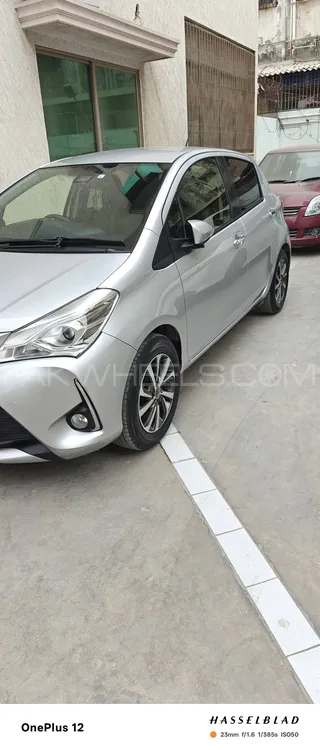 Toyota Vitz 2019 for Sale in Karachi Image-1