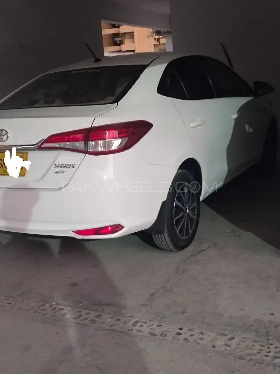 Toyota Yaris Sedan 2020 for Sale in Karachi Image-1
