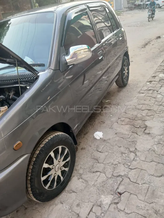 Daihatsu Cuore 2011 for Sale in Okara Image-1
