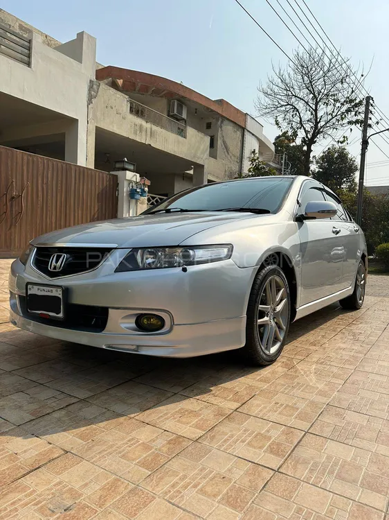 Honda Accord 2002 for Sale in Lahore Image-1