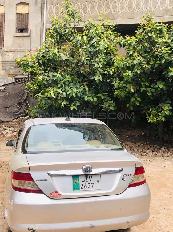 Honda City 2005 for Sale in Lahore Image-1