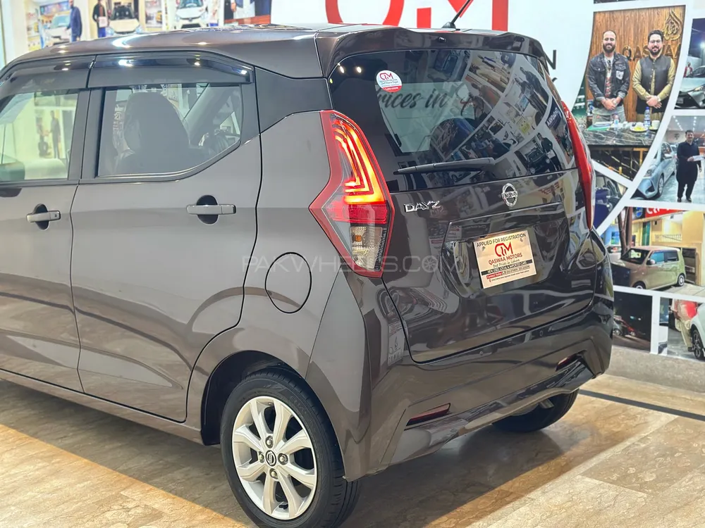 نسان ڈیز 2022 for Sale in لاہور Image-1