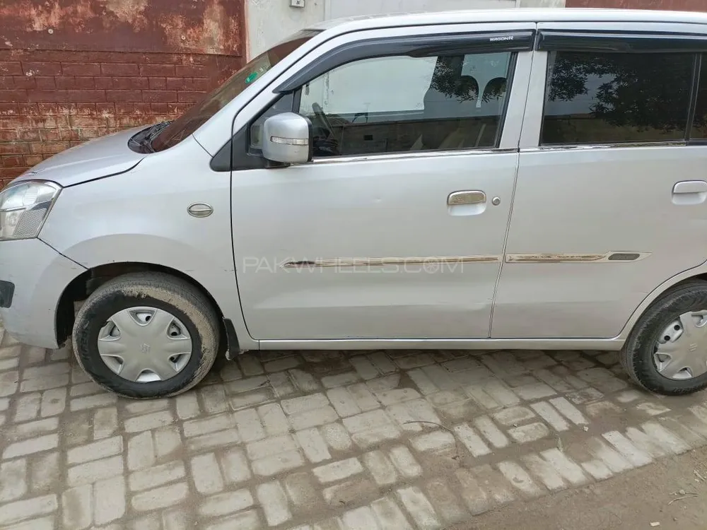 Suzuki Wagon R 2015 for Sale in Rajanpur Image-1