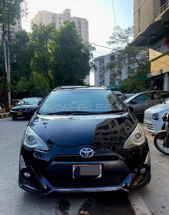 Toyota Aqua 2015 for Sale in Karachi Image-1