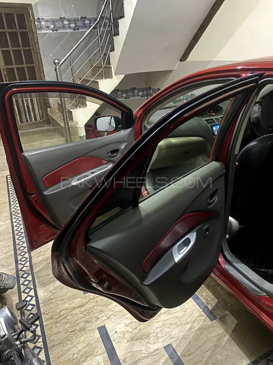 Toyota Belta 2012 for Sale in Sialkot Toyota Belta 2012 for Sale in Sialkot Image-11