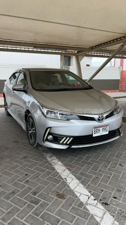 Toyota Corolla 2020 for Sale in Karachi Image-1