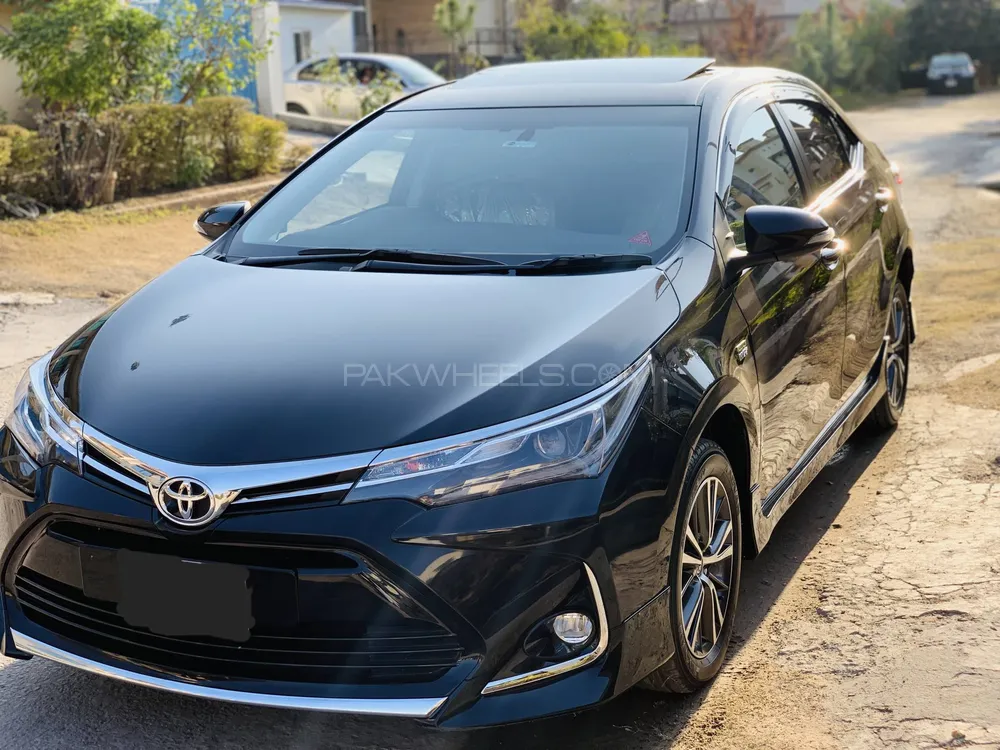 Toyota Corolla 2022 for Sale in Islamabad Image-1