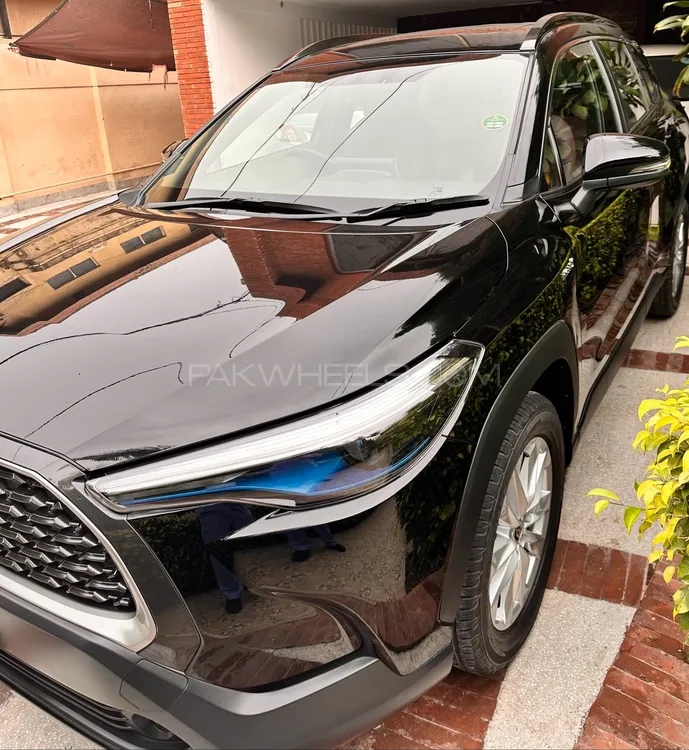 Toyota Corolla Cross 2024 for Sale in Lahore Image-1