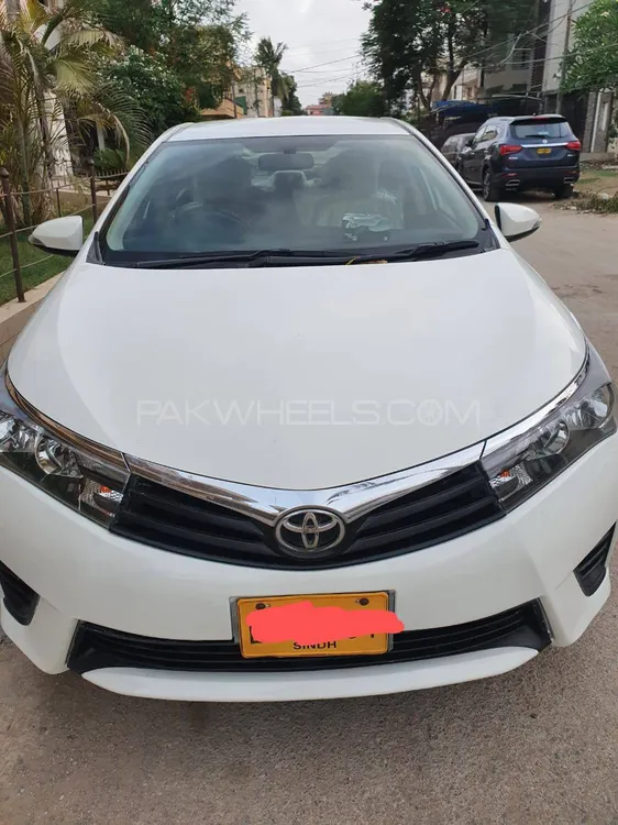Toyota Corolla 2016 for Sale in Karachi Image-1