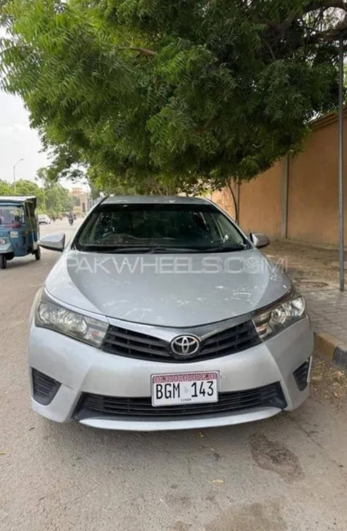 Toyota Corolla 2016 for Sale in Dera ismail khan Image-1