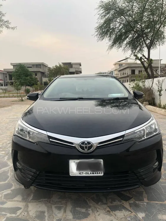 Toyota Corolla 2019 for Sale in Islamabad Image-1