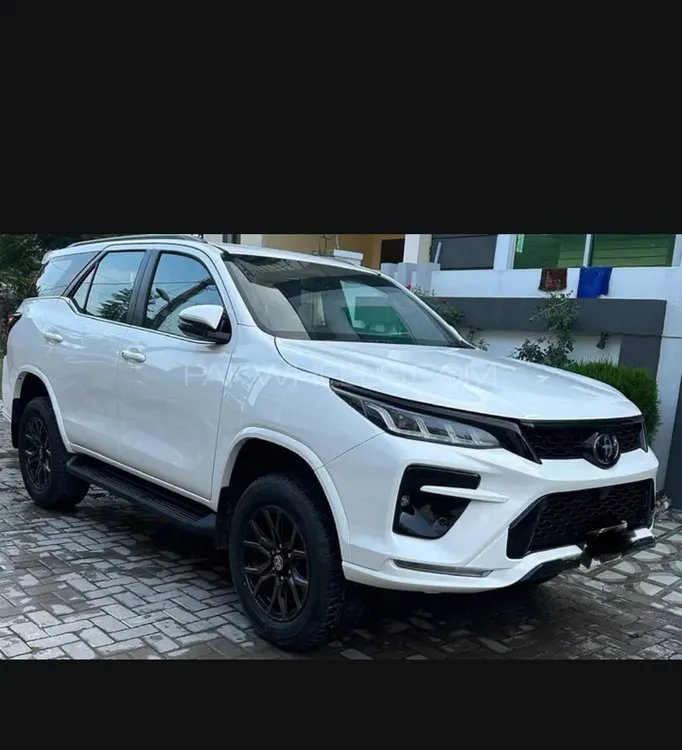 Toyota Fortuner 2023 for Sale in Rawalpindi Image-1