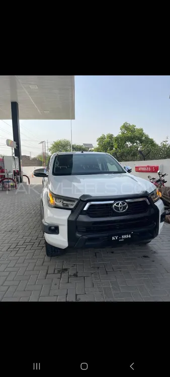 Toyota Hilux 2020 for Sale in Peshawar Image-1