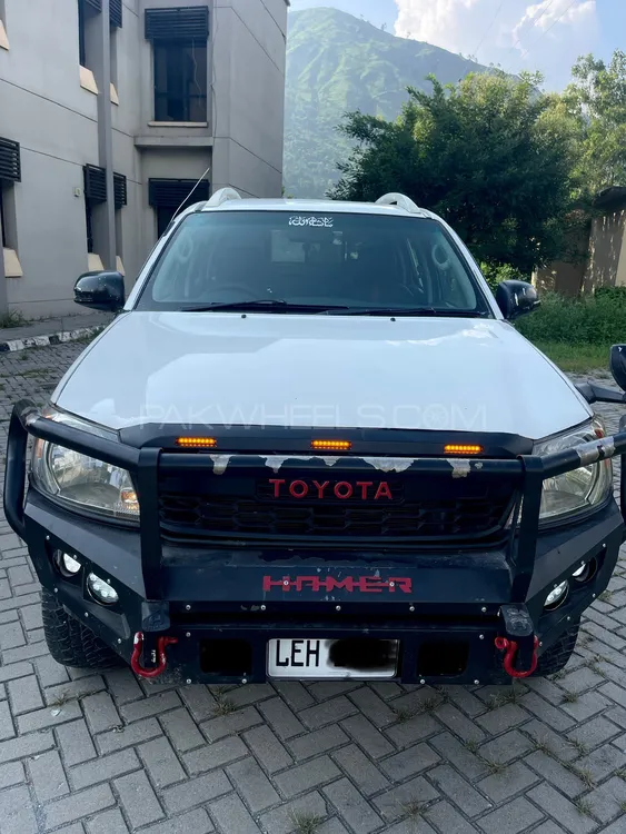 Toyota Hilux 2007 for Sale in Islamabad Image-1