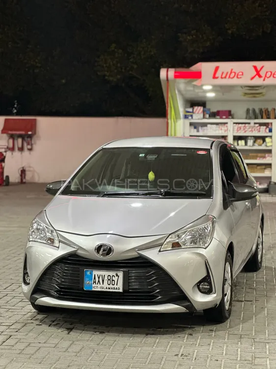 Toyota Vitz 2018 for Sale in Islamabad Image-1