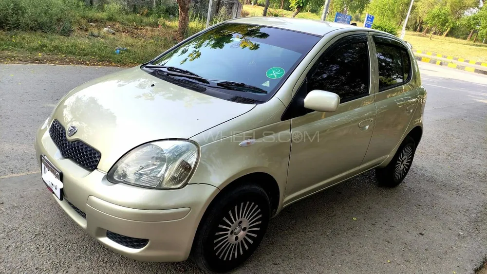 Toyota Vitz 2003 for Sale in Islamabad Image-1