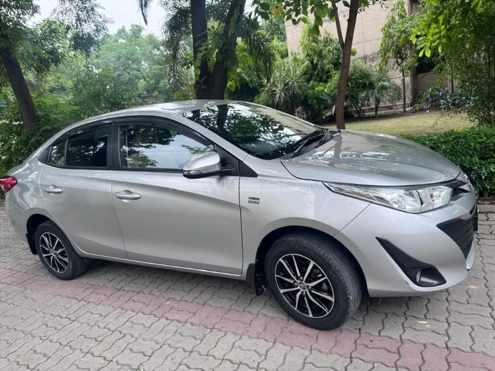 Toyota Yaris Sedan 2021 for Sale in Lahore Image-1
