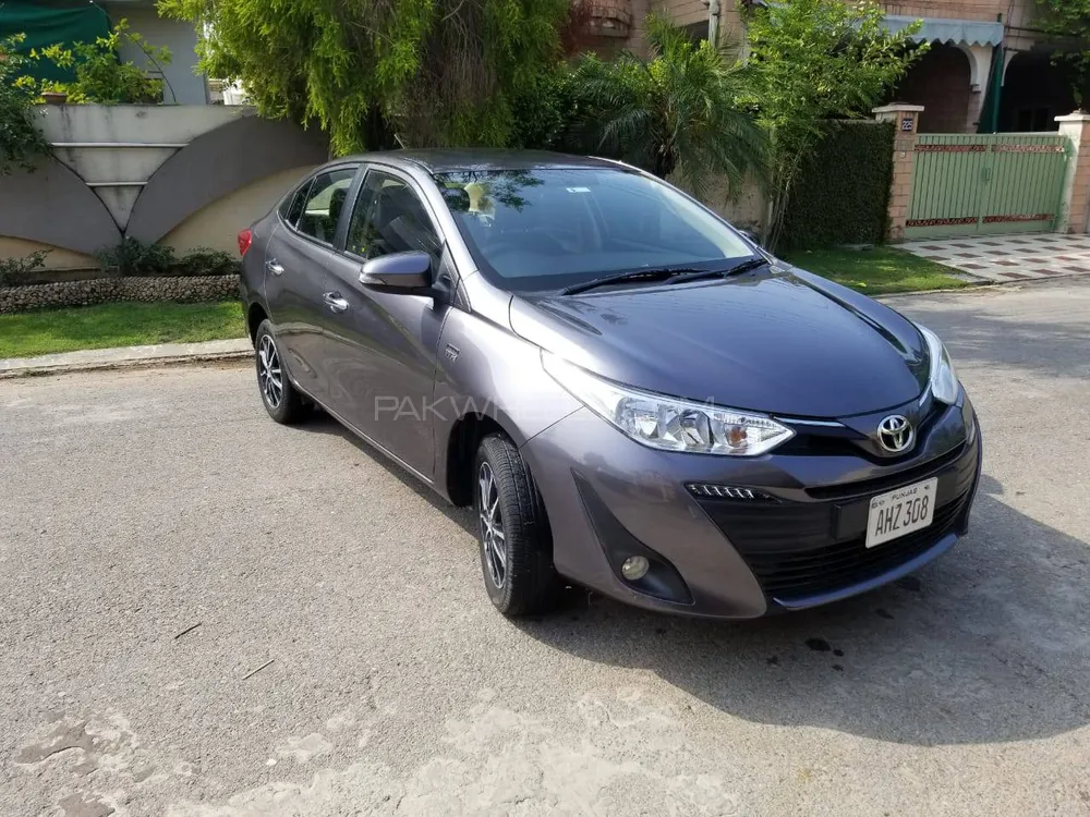 Toyota Yaris Sedan 2022 for Sale in Lahore Image-1