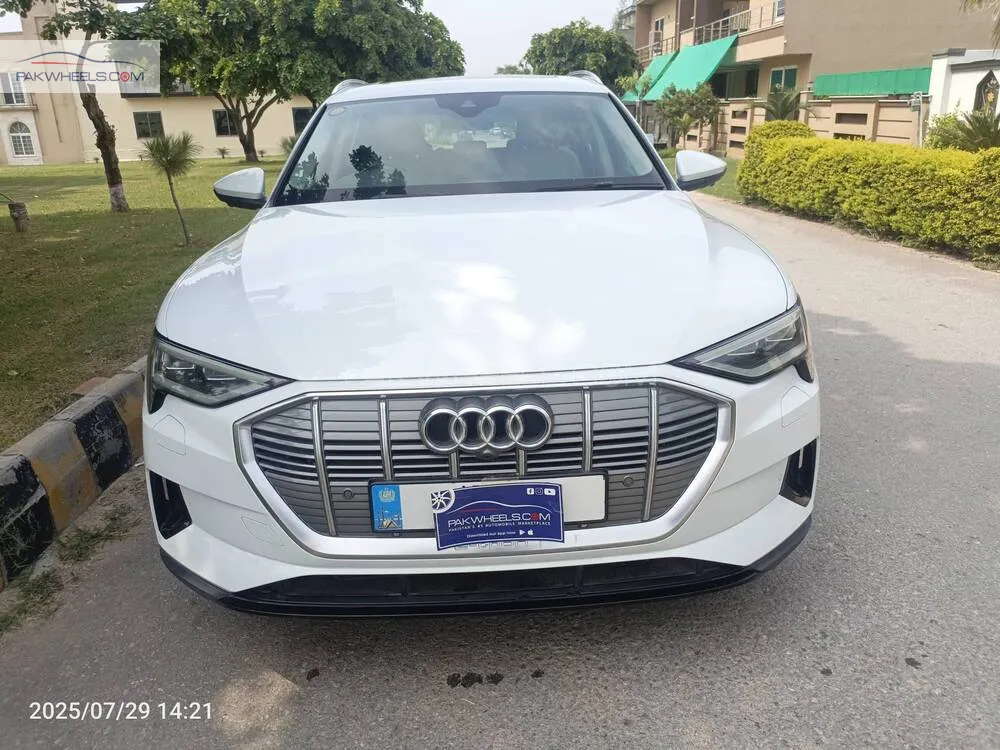 آوڈی ای-ٹران 2020 for Sale in اسلام آباد Image-1