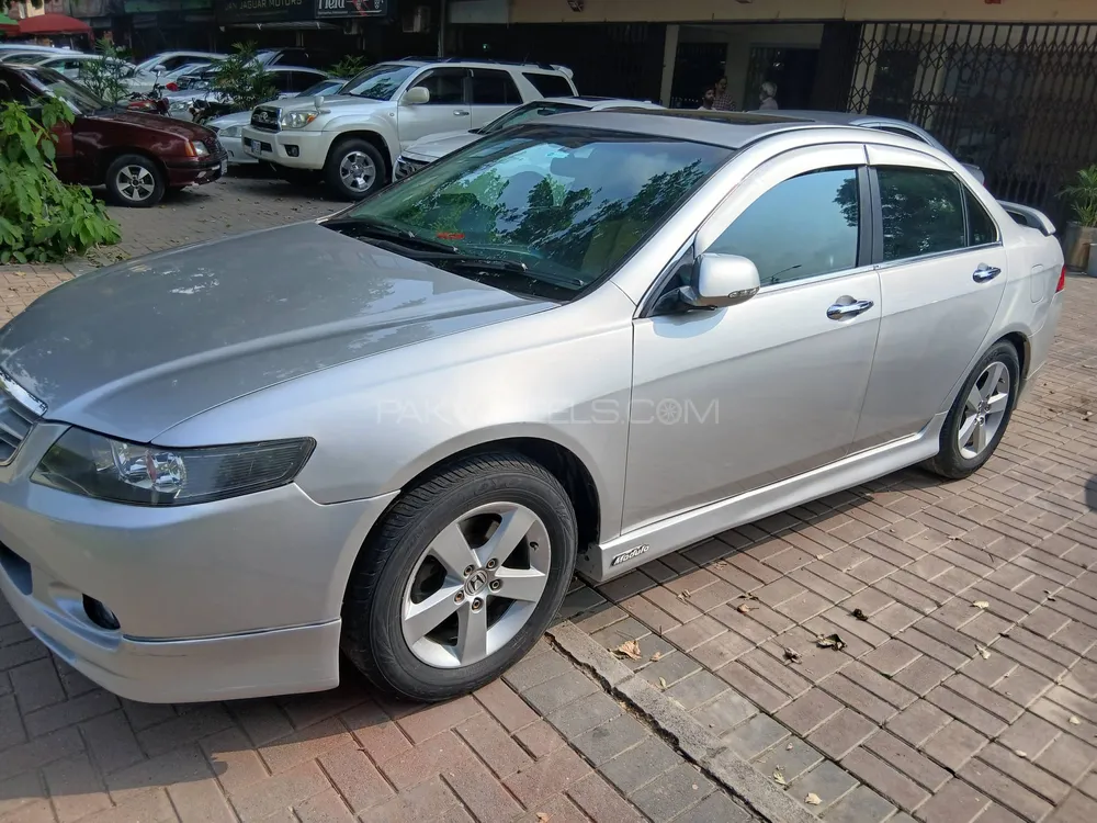 Honda Accord 2003 for Sale in Islamabad Image-1