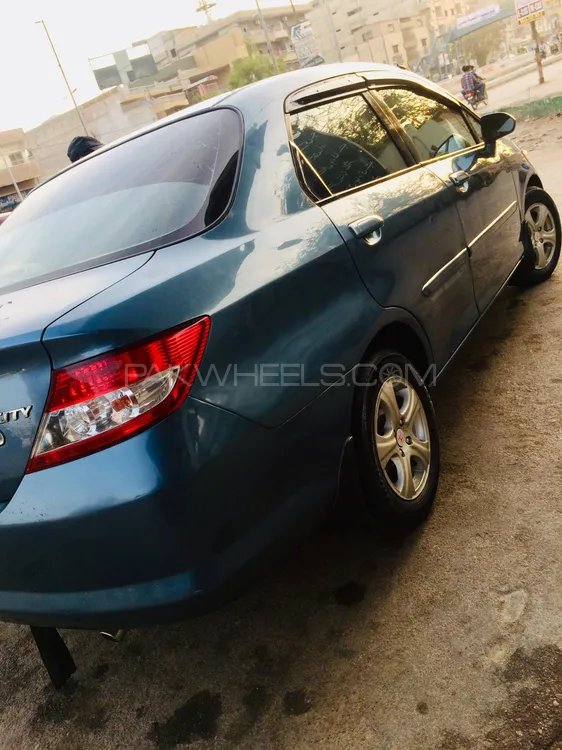 Honda City 2004 for Sale in Karachi Image-1