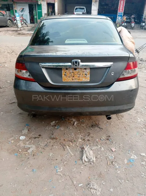 Honda City 2005 for Sale in Lahore Image-1