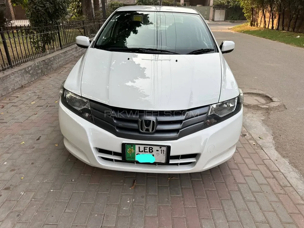 Honda City 2011 for Sale in Lahore Image-1