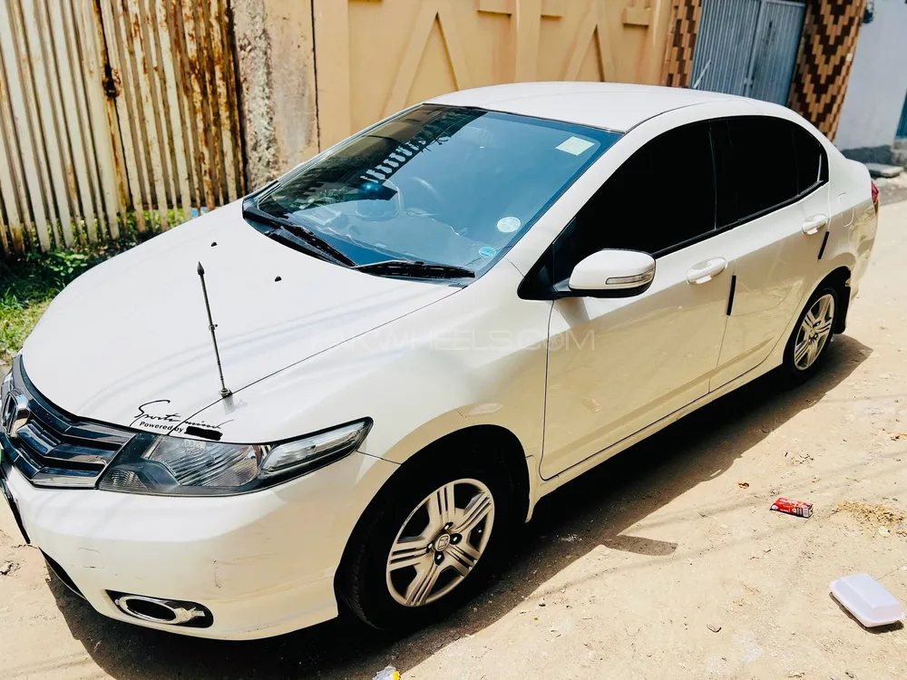 Honda City 2015 for Sale in Multan Image-1