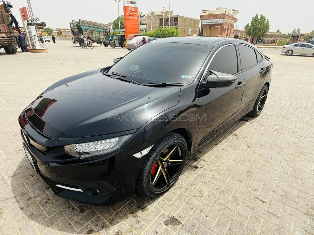 Honda Civic 2021 for Sale in Hyderabad Image-1