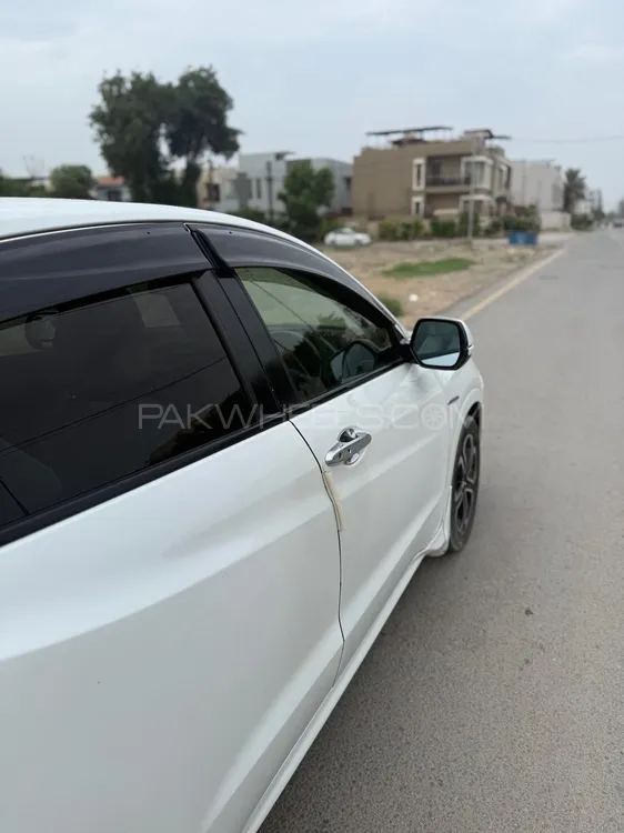 Honda Vezel 2018 for Sale in Karachi Image-1